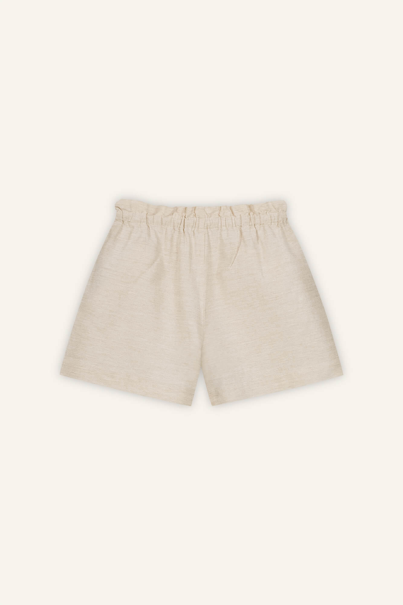 Shorts Linn in Oatmeal von hinten by VIVAL.STUDIO