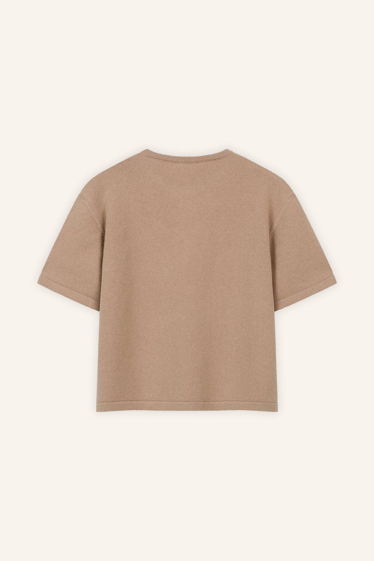 T-Shirt Lindsay in Camel von Hinten by VIVAL.STUDIO