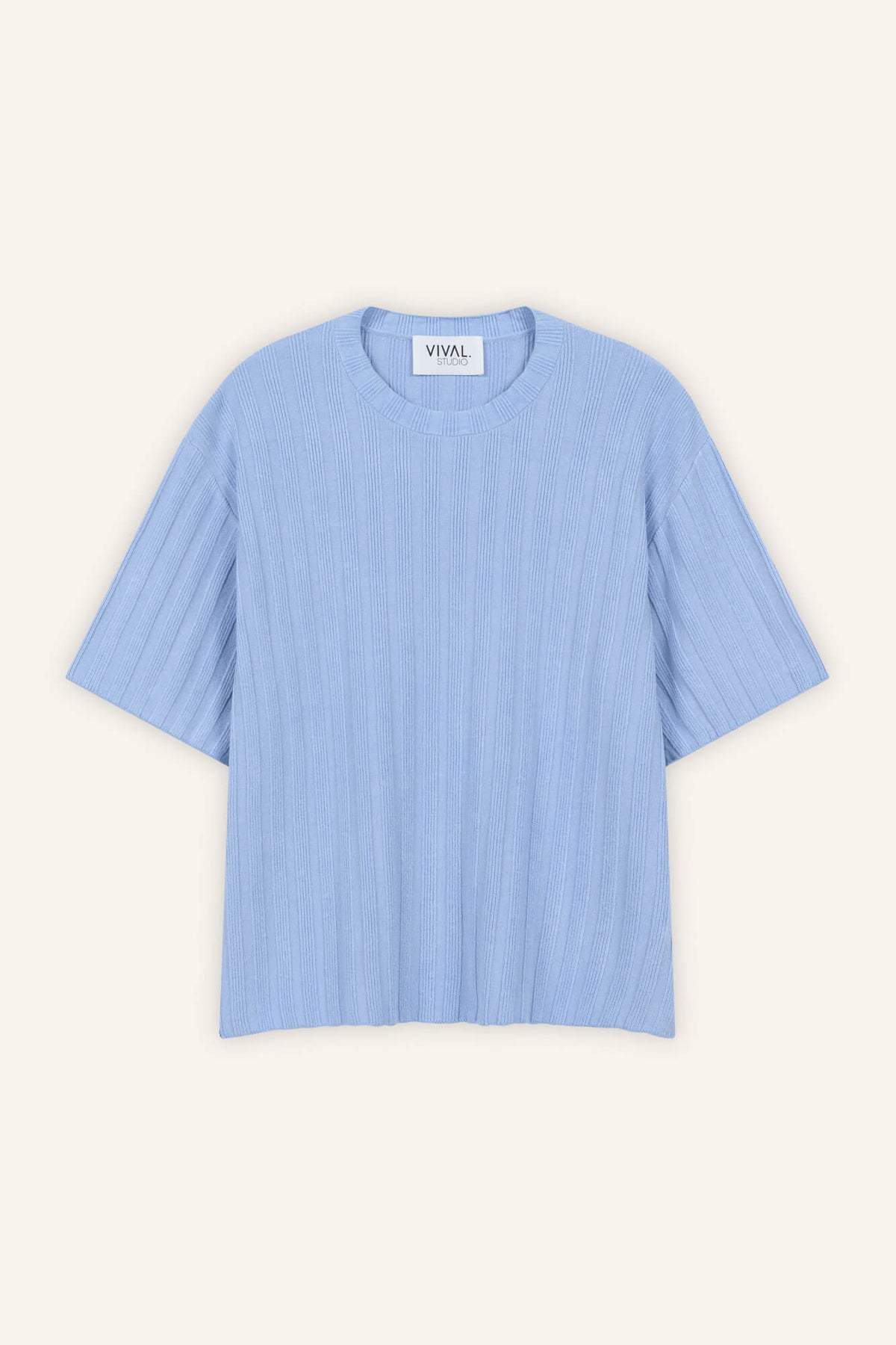 T-Shirt Romy in Hellblau von vorne by VIVAL.STUDIO
