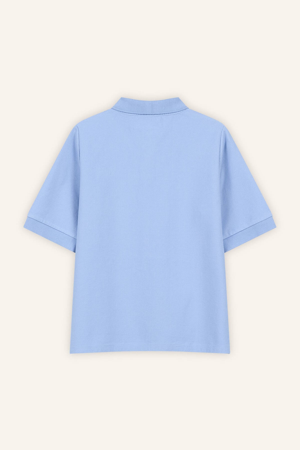 T-Shirt mit Polokragen Pat in Hellblau von hinten by VIVAL.STUDIO