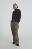 Cardigan Kate in Dunkelbraun von vorne by VIVAL.STUDIO