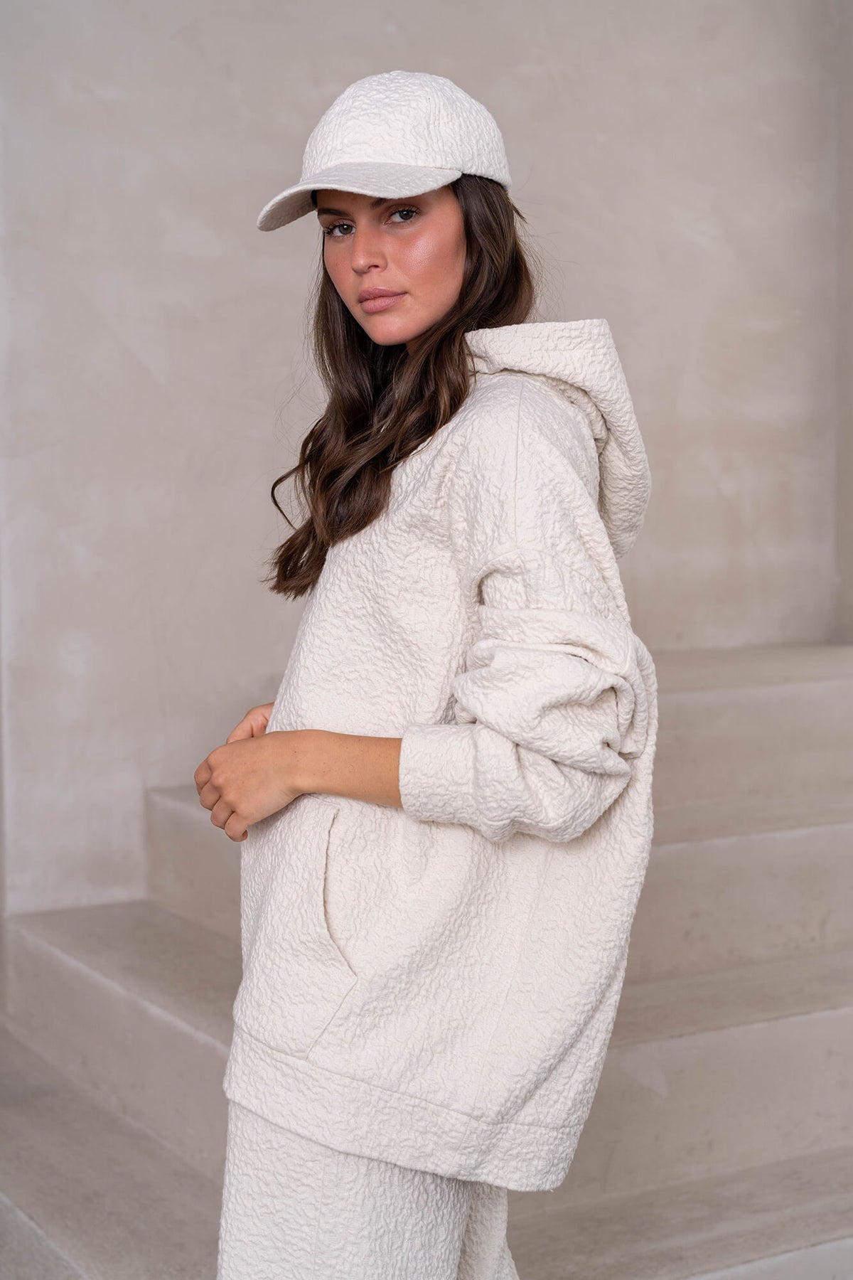 Hoodie Popcorn in beige by VIVAL.STUDIO