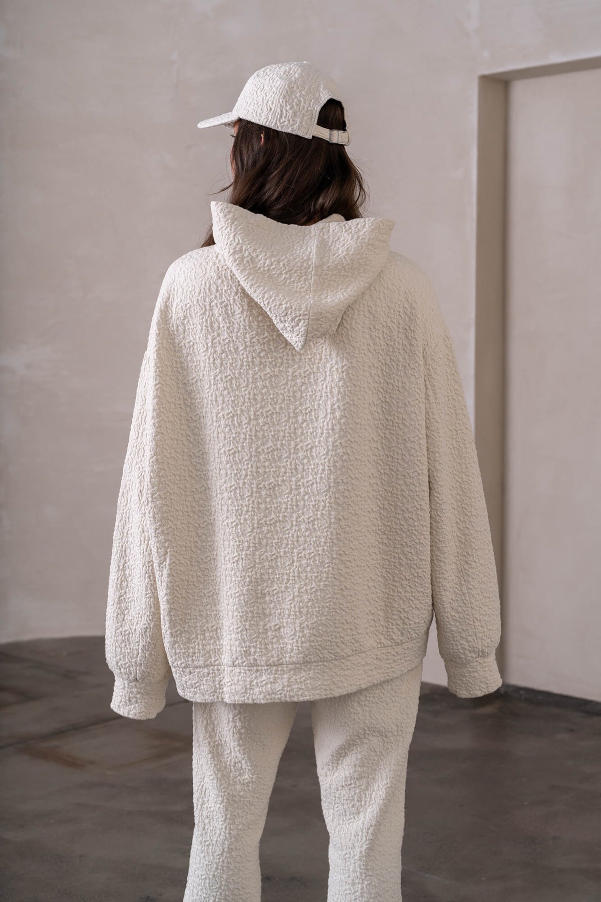 Hoodie Popcorn in beige by VIVAL.STUDIO